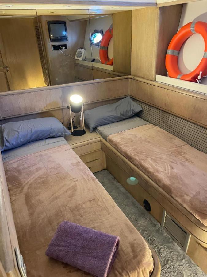 Yate Hotel Stv Barcelona Ngoại thất bức ảnh